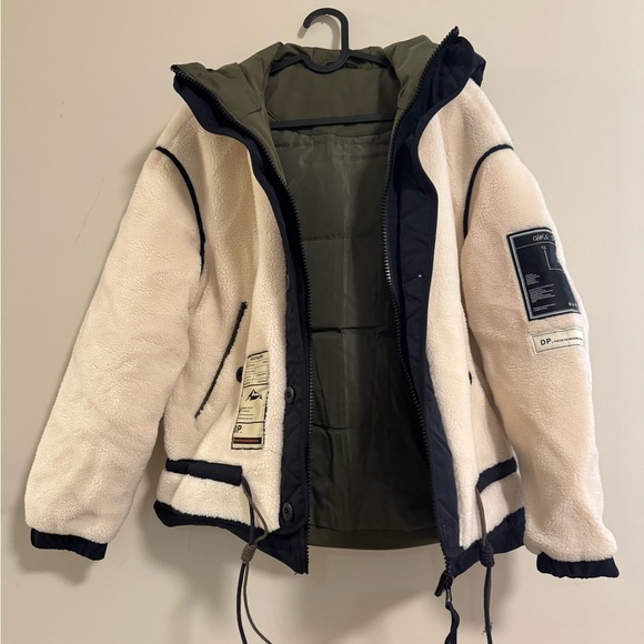 Winter jacket - Picture 2 of 4